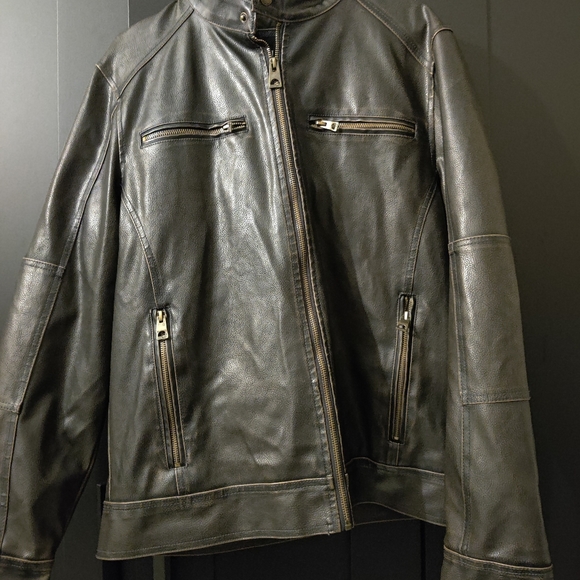 Guess hooded Leather Jacket - Picture 2 of 4